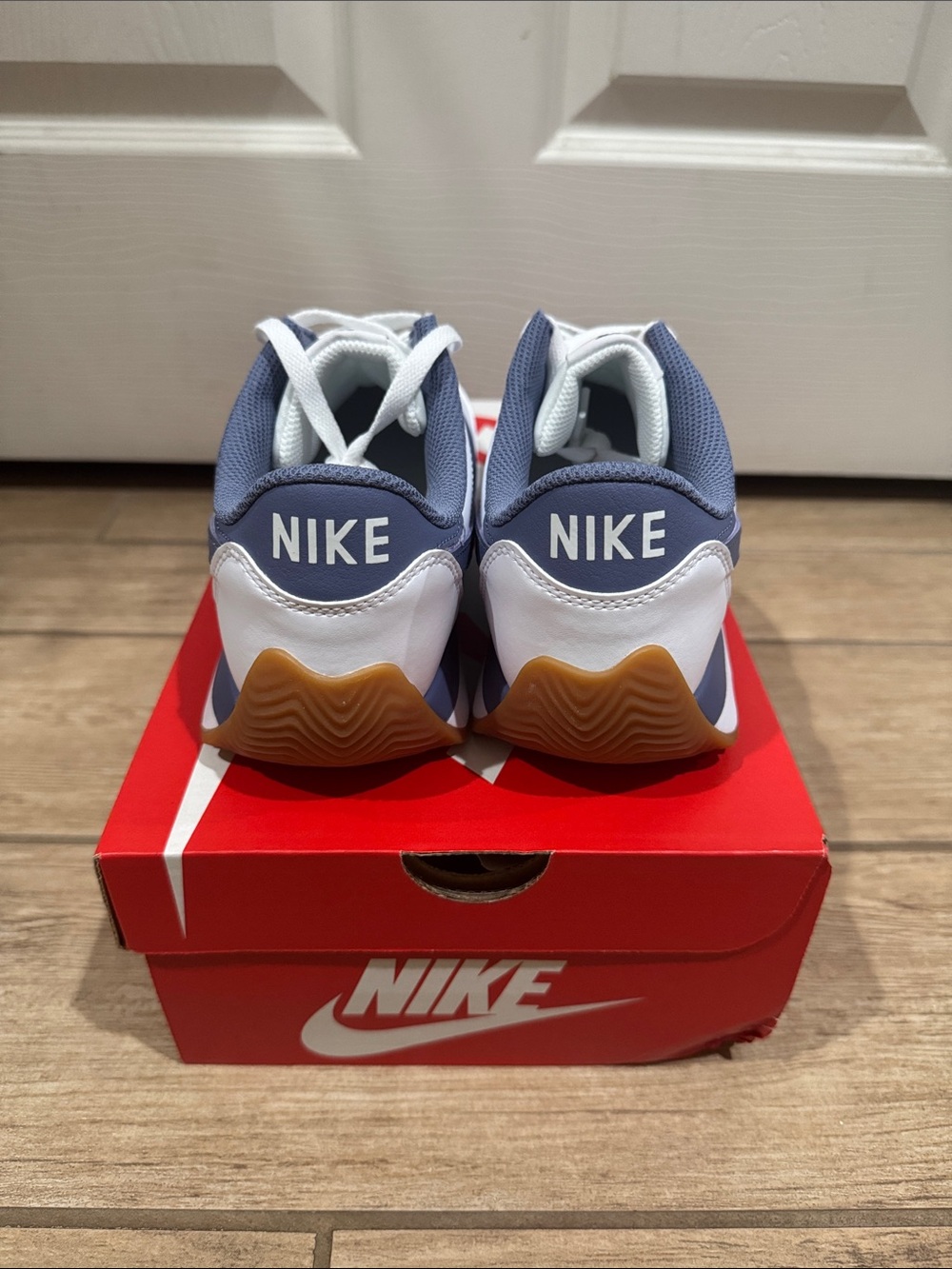 Nike Women Pacific LTR Shoes (Size: 9.5) - Picture 4 of 5